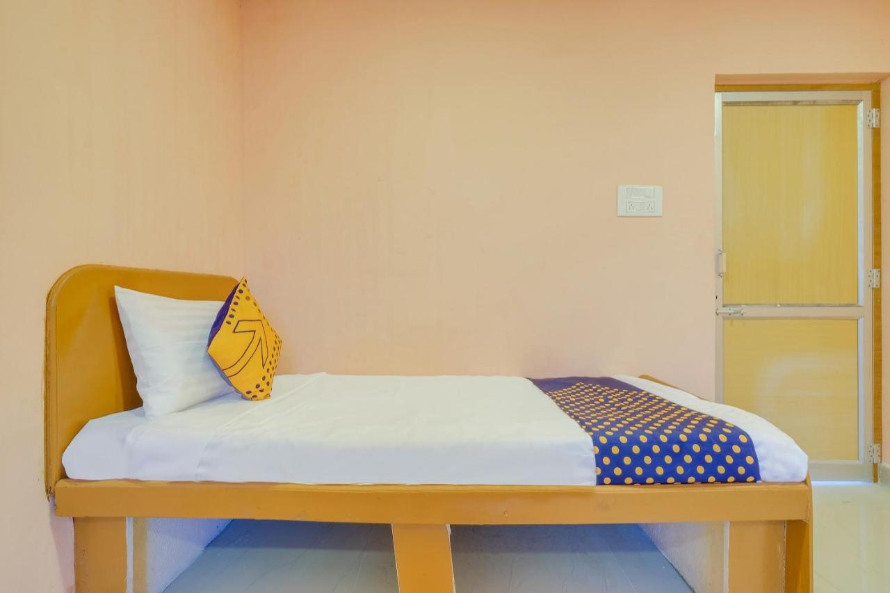 Spot On 64778 Msr Convention Hall Hotel Tirupati Exterior photo